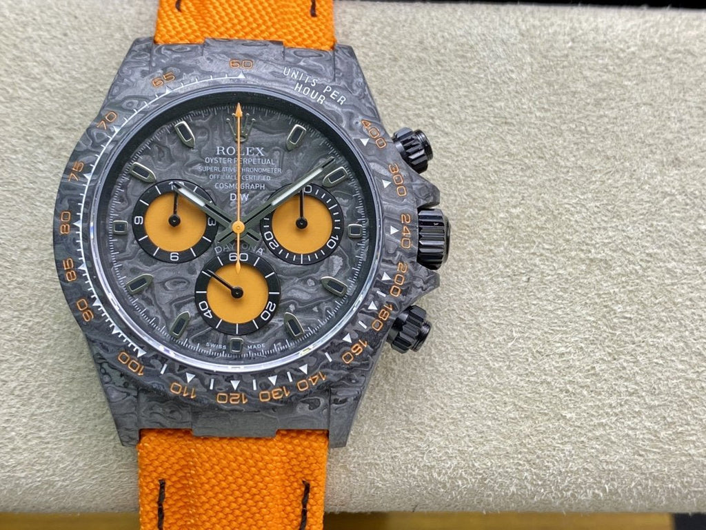DAYTONA CARBON CASE ORANGE EDITION